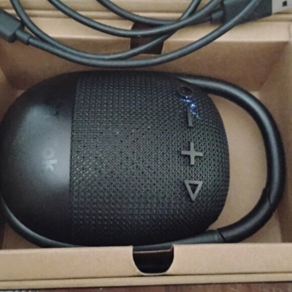 Fabric Clip Branded Waterproof Bluetooth Speaker - Black Wireless Portable - Picture 2 of 3